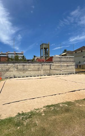 Casa de condomínio à venda com 200m², 4 quartos e 2 vagas Casa de condomínio à venda com 200m², 4 quartos e 2 vagasÁrea comum