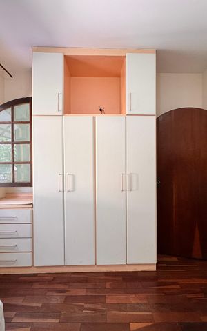 Casa para alugar com 350m², 3 quartos e 3 vagas Casa para alugar com 350m², 3 quartos e 3 vagasQuarto 1