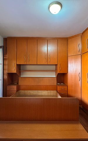 Casa para alugar com 350m², 3 quartos e 3 vagas Casa para alugar com 350m², 3 quartos e 3 vagasQuarto 2