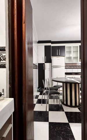 Casa para alugar com 350m², 3 quartos e 3 vagas Casa para alugar com 350m², 3 quartos e 3 vagasBanheiro