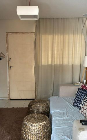Casa de condomínio à venda com 69m², 2 quartos e 2 vagas Casa de condomínio à venda com 69m², 2 quartos e 2 vagasSala
