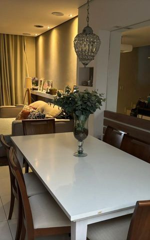 Casa de condomínio à venda com 69m², 2 quartos e 2 vagas Casa de condomínio à venda com 69m², 2 quartos e 2 vagasSala