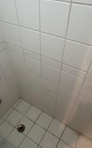 Apartamento à venda com 145m², 3 quartos e 2 vagas Apartamento à venda com 145m², 3 quartos e 2 vagasBanheiro