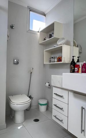 Apartamento à venda com 145m², 3 quartos e 2 vagas Apartamento à venda com 145m², 3 quartos e 2 vagasBanheiro da Suíte