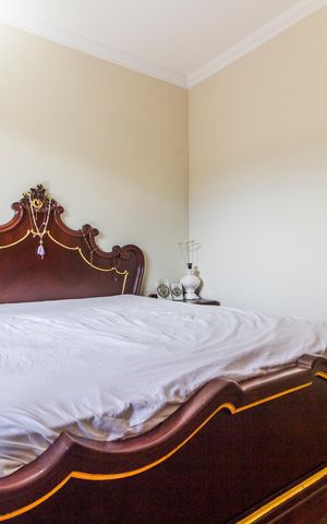 Casa de condomínio para alugar com 310m², 3 quartos e 6 vagasSuíte master