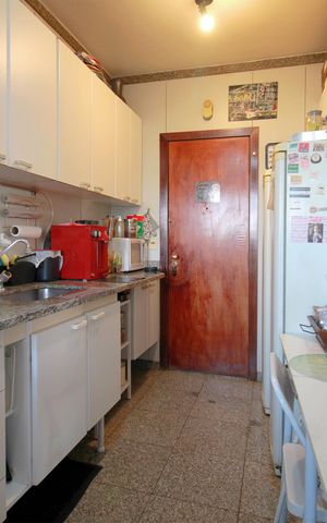 Apartamento à venda com 100m², 3 quartos e 2 vagasCozinha