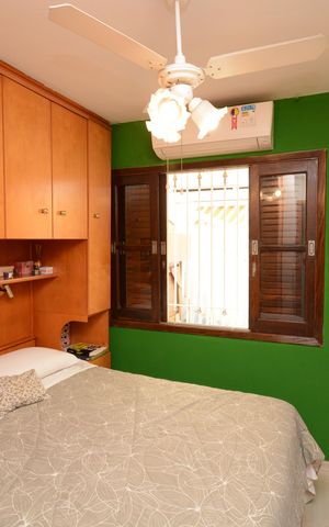 Casa à venda com 220m², 3 quartos e 2 vagasQuarto 1