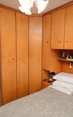 Casa à venda com 220m², 3 quartos e 2 vagasQuarto 1