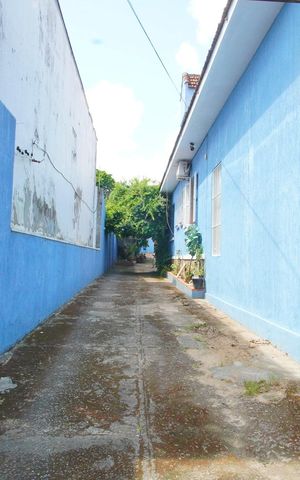 Casa à venda com 254m², 3 quartos e 10 vagasVagas de Garagem