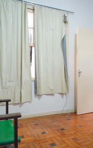 Casa à venda com 254m², 3 quartos e 10 vagasQuarto 2