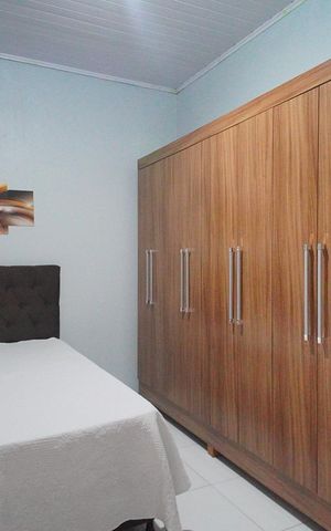 Casa à venda com 150m², 3 quartos e 2 vagas Casa à venda com 150m², 3 quartos e 2 vagasQuarto 1