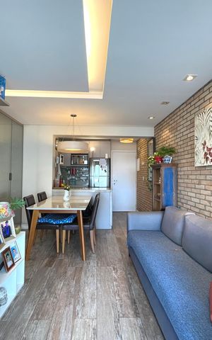 Apartamento à venda com 67m², 2 quartos e 2 vagas Apartamento à venda com 67m², 2 quartos e 2 vagasSala