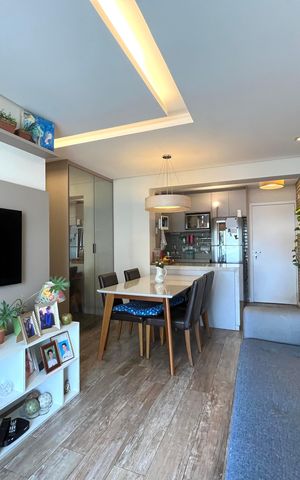 Apartamento à venda com 67m², 2 quartos e 2 vagas Apartamento à venda com 67m², 2 quartos e 2 vagasSala