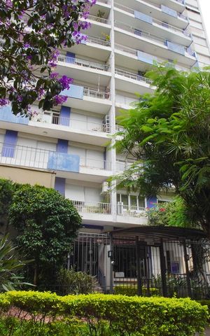 Apartamento à venda com 107m², 3 quartos e 1 vagaFachada