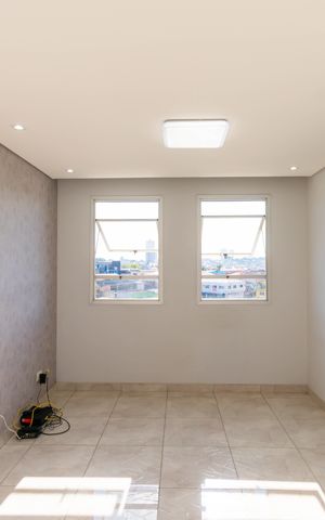 Apartamento à venda com 64m², 3 quartos e 1 vaga Apartamento à venda com 64m², 3 quartos e 1 vagaSala