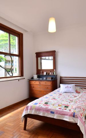 Casa à venda com 314m², 7 quartos e 4 vagas Casa à venda com 314m², 7 quartos e 4 vagasQuarto2/ suite