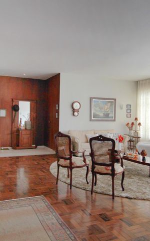 Apartamento para alugar com 400m², 4 quartos e 2 vagasSala