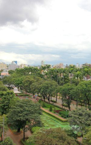 Apartamento para alugar com 400m², 4 quartos e 2 vagasQuarto 2