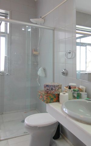 Apartamento para alugar com 400m², 4 quartos e 2 vagasBanheiro da Suíte