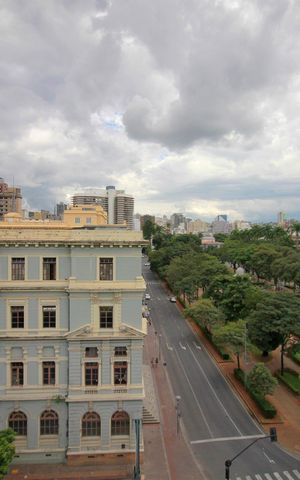 Apartamento para alugar com 400m², 4 quartos e 2 vagasQuarto 4