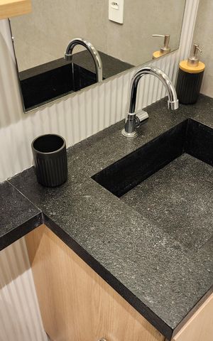 Studio à venda com 26m², 1 quarto e 1 vaga Studio à venda com 26m², 1 quarto e 1 vagaBanheiro