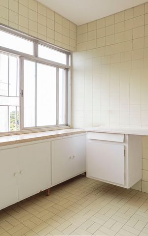Apartamento à venda com 128m², 3 quartos e 2 vagas Apartamento à venda com 128m², 3 quartos e 2 vagasÁrea de Serviço