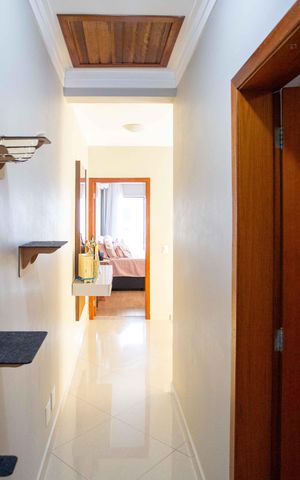 Casa à venda com 237m², 4 quartos e 5 vagasCorredor