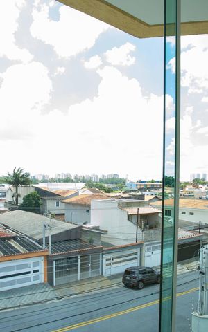 Casa à venda com 237m², 4 quartos e 5 vagasVaranda da Suite 1