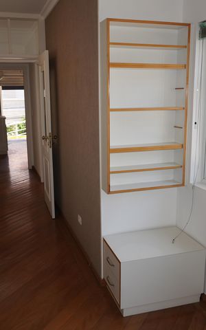 Casa à venda com 203m², 3 quartos e 2 vagasEscritório