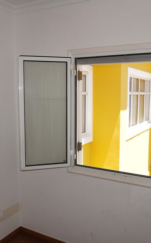 Casa à venda com 203m², 3 quartos e 2 vagasSuíte 2