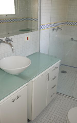 Casa à venda com 203m², 3 quartos e 2 vagasBanheiro da Suíte 1