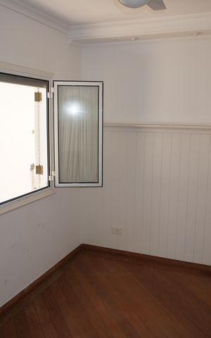 Casa à venda com 203m², 3 quartos e 2 vagasSuíte 2