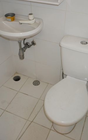 Casa à venda com 203m², 3 quartos e 2 vagasBanheiro de serviço