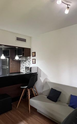 Studio para alugar com 34m², 1 quarto e 1 vaga Studio para alugar com 34m², 1 quarto e 1 vagaSala