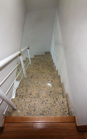 Casa à venda com 96m², 2 quartos e 2 vagas Casa à venda com 96m², 2 quartos e 2 vagasÁrea comum