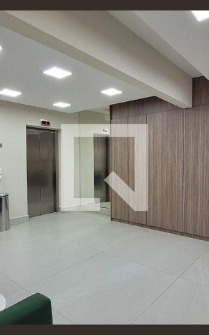 Apartamento à venda com 65m², 2 quartos e 2 vagas Apartamento à venda com 65m², 2 quartos e 2 vagasHall social