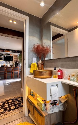 Apartamento à venda com 65m², 2 quartos e 2 vagas Apartamento à venda com 65m², 2 quartos e 2 vagasBanheiro