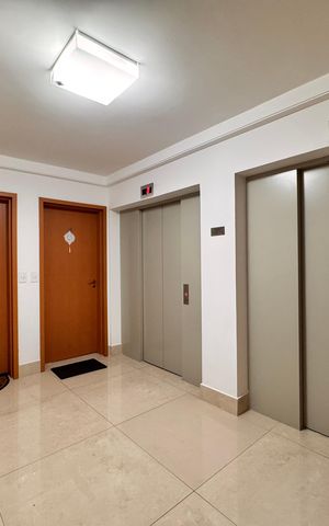 Apartamento à venda com 65m², 2 quartos e 2 vagas Apartamento à venda com 65m², 2 quartos e 2 vagasHall de entrada