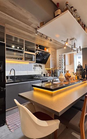 Apartamento à venda com 65m², 2 quartos e 2 vagas Apartamento à venda com 65m², 2 quartos e 2 vagasCozinha