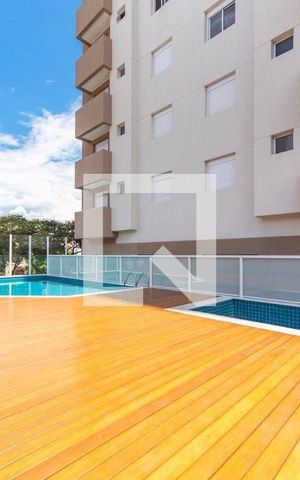 Apartamento à venda com 65m², 2 quartos e 2 vagas Apartamento à venda com 65m², 2 quartos e 2 vagasÁrea comum - Piscina