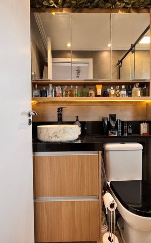 Apartamento à venda com 65m², 2 quartos e 2 vagas Apartamento à venda com 65m², 2 quartos e 2 vagasBanheiro da Suíte