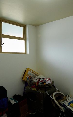 Apartamento à venda com 320m², 4 quartos e 2 vagas Apartamento à venda com 320m², 4 quartos e 2 vagasQuarto de Serviço