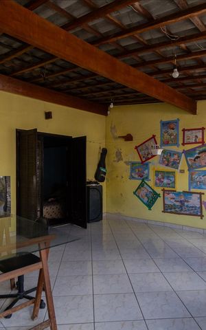Casa à venda com 200m², 2 quartos e 3 vagas Casa à venda com 200m², 2 quartos e 3 vagasVaranda Suíte 2