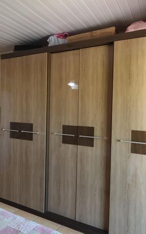 Casa à venda com 340m², 4 quartos e 4 vagasSuite 1 Casa 1