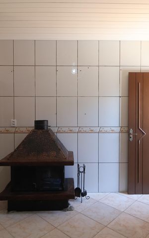 Casa à venda com 340m², 4 quartos e 4 vagasCozinha casa 1