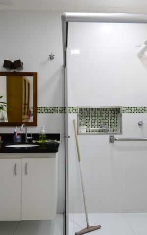 Casa à venda com 102m², 3 quartos e 1 vagaSuíte 1