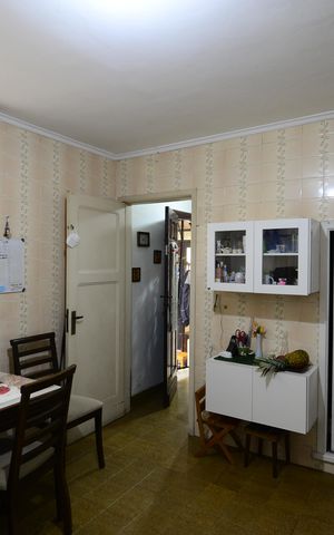 Casa à venda com 102m², 3 quartos e 1 vagaCozinha