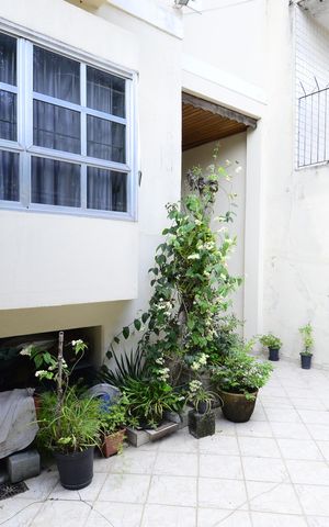 Casa à venda com 102m², 3 quartos e 1 vagaGaragem