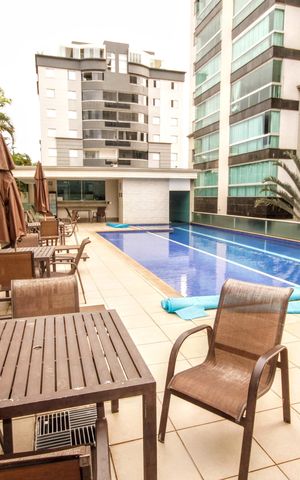 Apartamento à venda com 106m², 4 quartos e 2 vagasÁrea comum - Piscina