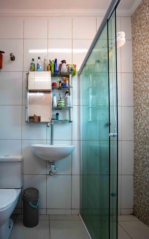Casa à venda com 300m², 4 quartos e 3 vagasBanheiro